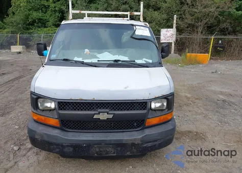 2010 Chevrolet Express G2500 из США, поврежденный, VIN 1GCZGFBA8A1129689